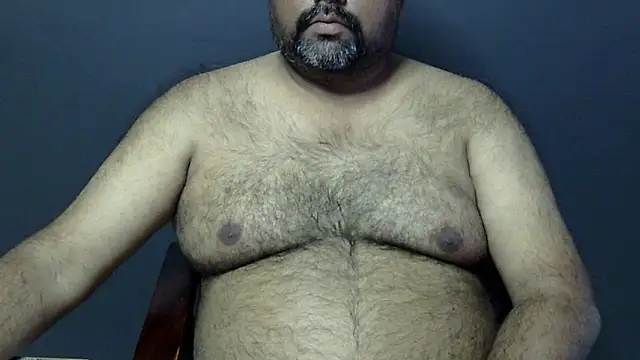 Snapshot of hairysubcub_70 chatting on March 2025 06:21:02 AM hairysubcub 70 online show from March 2025 06:21:02 AM