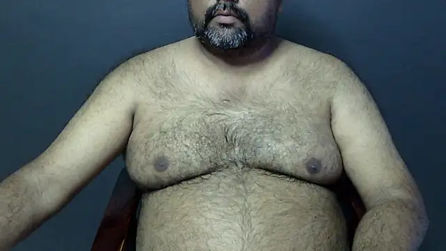 Snapshot of hairysubcub_70 chatting on March 2025 06:05:01 AM hairysubcub 70 online show from March 2025 06:05:01 AM