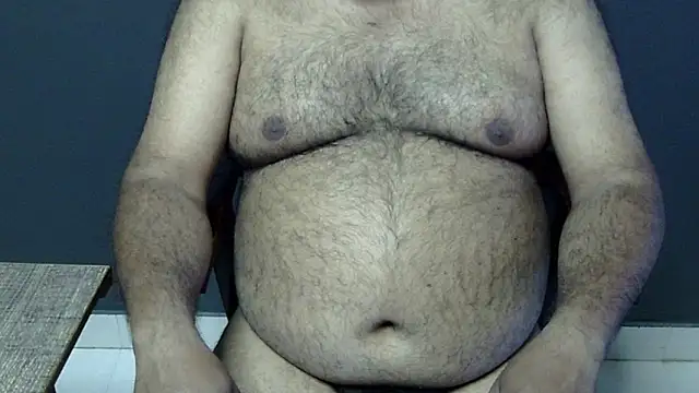 Snapshot of hairysubcub_70 chatting on March 2025 07:15:01 AM hairysubcub 70 online show from March 2025 07:15:01 AM
