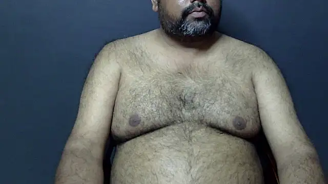 Snapshot of hairysubcub_70 chatting on March 2025 01:06:01 PM hairysubcub 70 online show from March 2025 01:06:01 PM