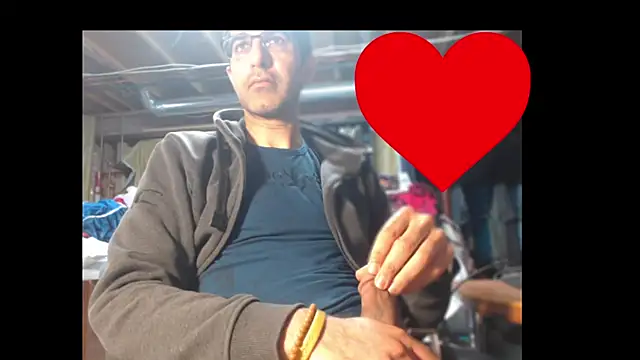 Gsmile1 online show from April 2026 06:28:01 PM