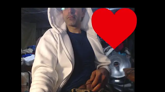 Gsmile1 online show from April 2026 03:53:01 PM