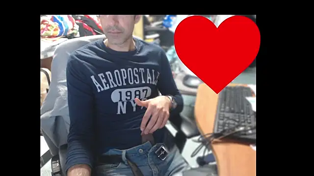 Gsmile1 online show from April 2026 07:51:01 PM