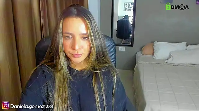 Danielacams online show from September 2025 03:30:01 AM