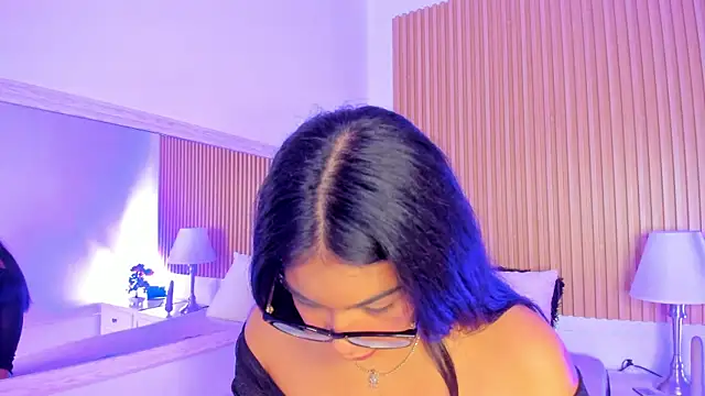 GenesisRuiz online show from March 2025 01:46:01 PM