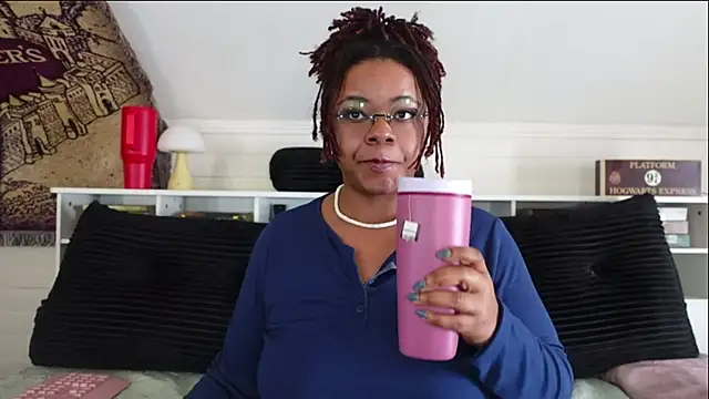 -khayaparker online show from February 2026 05:03:01 PM