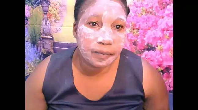 Snapshot of mysticeboney chatting on January 2025 11:43:02 AM mysticeboney online show from January 2025 11:43:02 AM