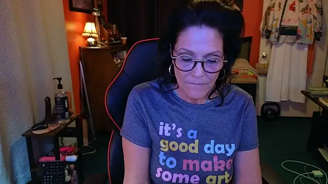 Snapshot of Good-Juju chatting on March 2025 08:05:01 AM Good-Juju online show from March 2025 08:05:01 AM
