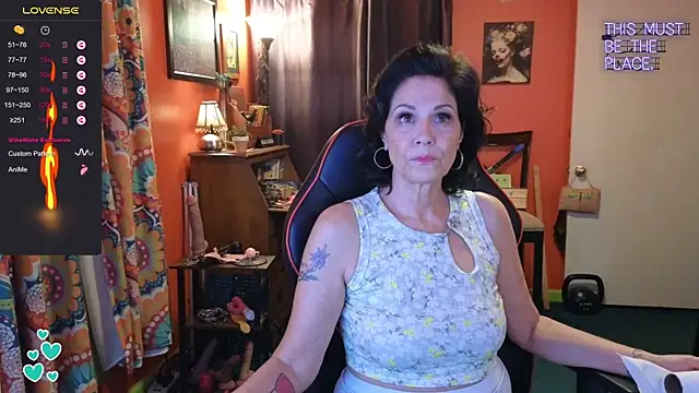 Snapshot of Good-Juju chatting on September 2025 12:34:01 AM Good-Juju online show from September 2025 12:34:01 AM