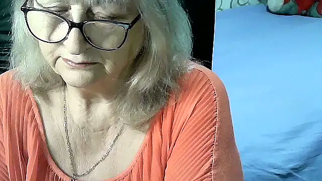 LolkaAlyss online show from January 2025 01:19:02 PM