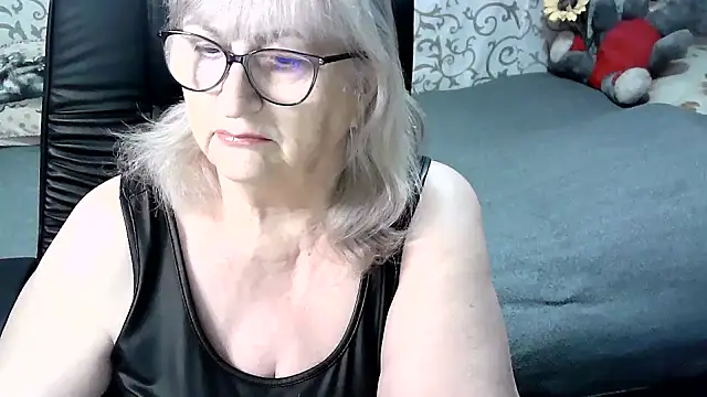 LolkaAlyss online show from February 2025 04:18:01 PM