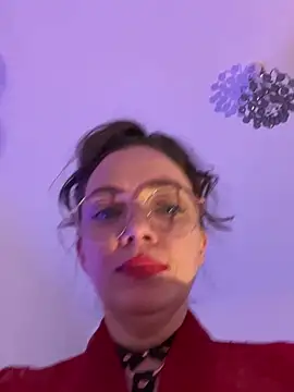 FemDom RubyKnightXXO online show from December 2024 08:25:02 PM