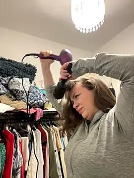 FemDom RubyKnightXXO online show from October 2025 05:48:02 PM