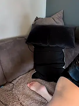 NaomiAndFriends online show from January 2025 11:05:02 AM