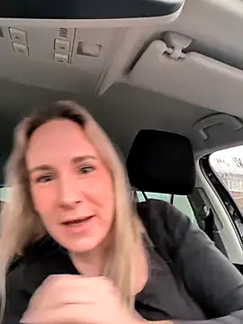 NaomiAndFriends online show from February 2026 07:39:02 AM