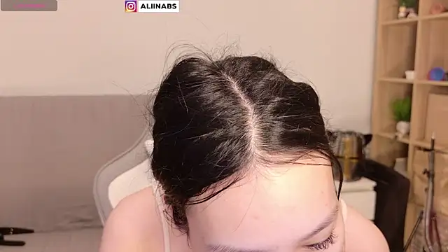 Snapshot of aliiiiiina chatting on December 2024 05:29:02 PM aliiiiiina online show from December 2024 05:29:02 PM