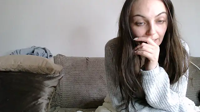 Katze22 online show from December 2024 12:33:01 PM