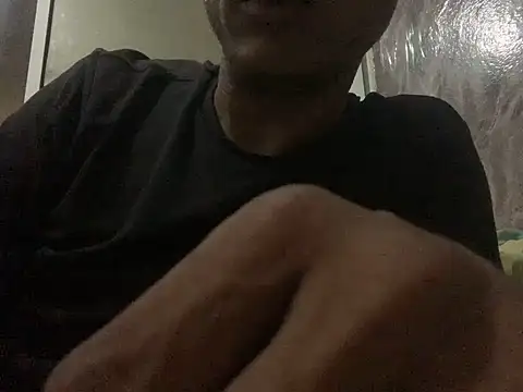Snapshot of domigoodguy chatting on February 2025 12:14:01 AM domigoodguy online show from February 2025 12:14:01 AM