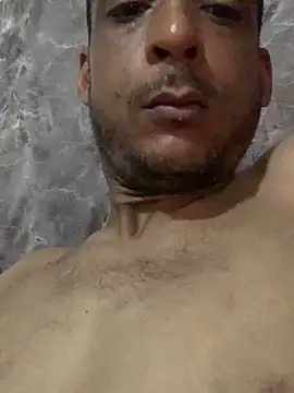 Snapshot of domigoodguy chatting on March 2025 08:00:02 PM domigoodguy online show from March 2025 08:00:02 PM