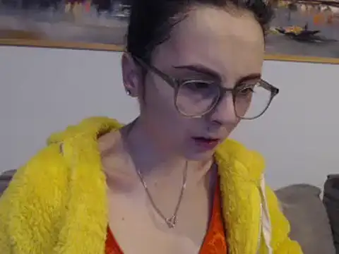 Snapshot of cleophee chatting on February 2025 06:44:02 AM cleophee online show from February 2025 06:44:02 AM