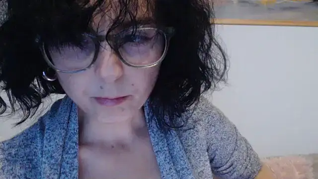 Snapshot of cleophee chatting on November 2025 07:58:01 AM cleophee online show from November 2025 07:58:01 AM