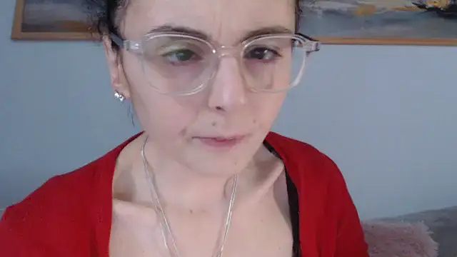 cleophee online show from April 2026 05:36:01 AM