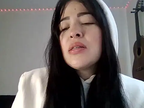 Aleska  Bell online show from July 2026 03:38:02 PM