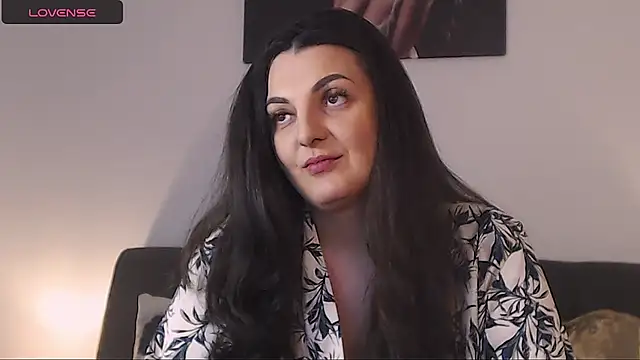 itsyourlady online show from February 2025 01:06:01 PM