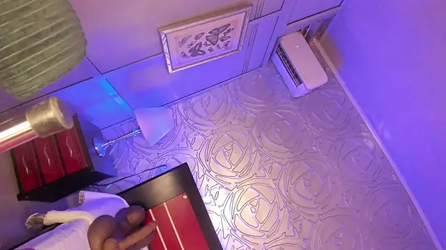 vennus1  online show from January 2025 07:04:01 PM