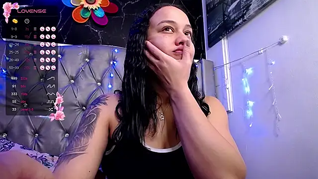 LAILAGUMMY online show from December 2024 02:13:02 PM