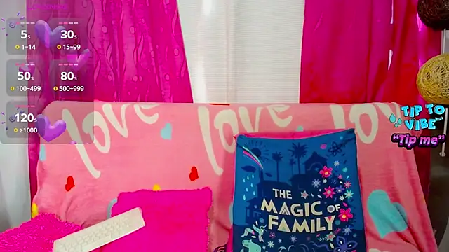 CiaraaSweet online show from October 2025 04:30:02 PM