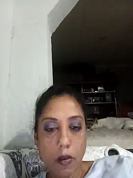 Mahi4luv online show from February 2026 10:50:02 PM