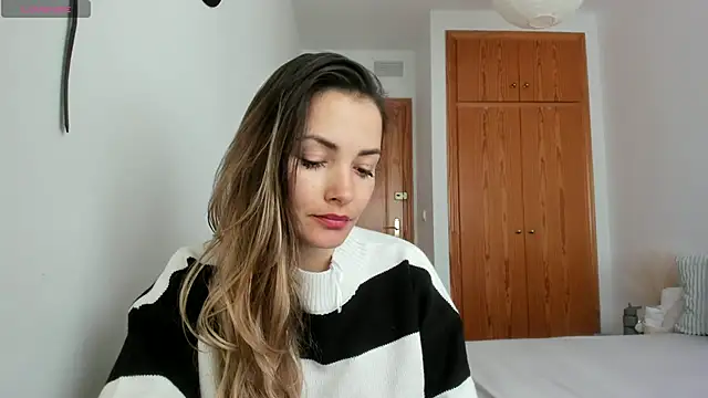 NiaStone online show from February 2025 08:53:02 AM