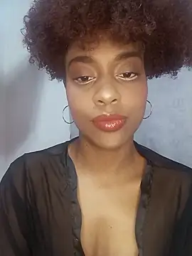 thaimy  online show from November 2025 03:08:02 AM