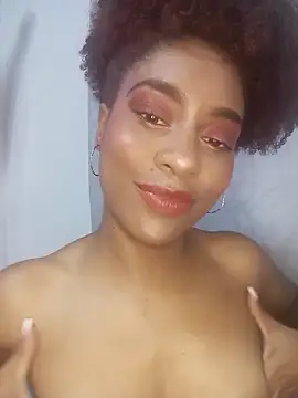 thaimy  online show from November 2025 02:25:02 AM