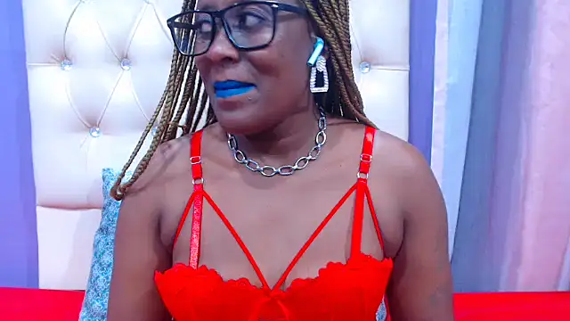 SLUTYLISA online show from November 2025 07:46:02 PM