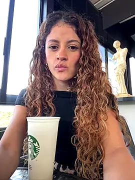 alana15 online show from October 2025 08:06:02 PM