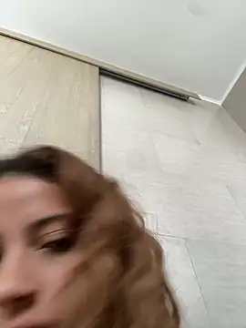 alana15 online show from March 2026 03:52:01 PM