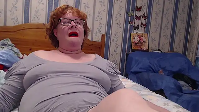 AMARILLIS online show from October 2025 07:40:01 PM