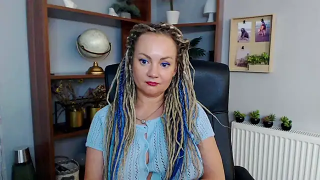 Snapshot of KayaMagic chatting on January 2025 07:13:02 PM KayaMagic online show from January 2025 07:13:02 PM