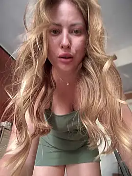 AlisaWhite online show from October 2025 11:11:01 AM