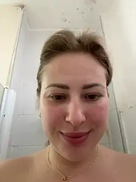 Snapshot of AlisaWhite chatting on February 2026 02:10:01 PM AlisaWhite online show from February 2026 02:10:01 PM