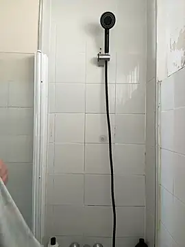 AlisaWhite online show from July 2026 01:50:02 PM