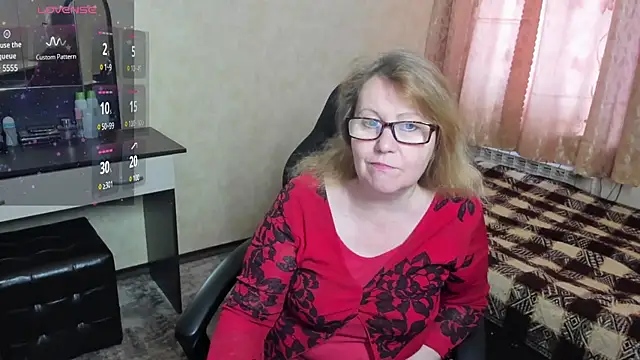 Snapshot of Frau_Marta chatting on February 2025 11:10:02 AM Frau Marta online show from February 2025 11:10:02 AM