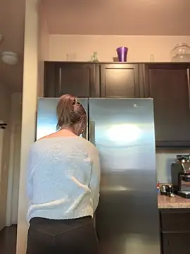 MaiseKnox online show from January 2025 10:28:01 PM