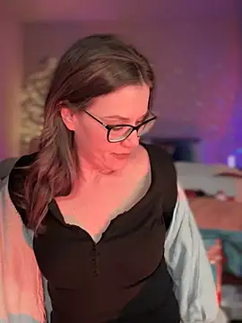 MaiseKnox online show from January 2025 03:43:01 AM