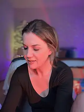 MaiseKnox online show from February 2025 03:18:02 AM