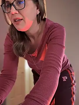 MaiseKnox online show from March 2025 08:42:02 PM