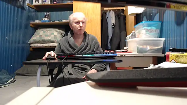 Snapshot of Vgy67Z95 chatting on October 2025 03:45:01 PM Vgy67Z95 online show from October 2025 03:45:01 PM