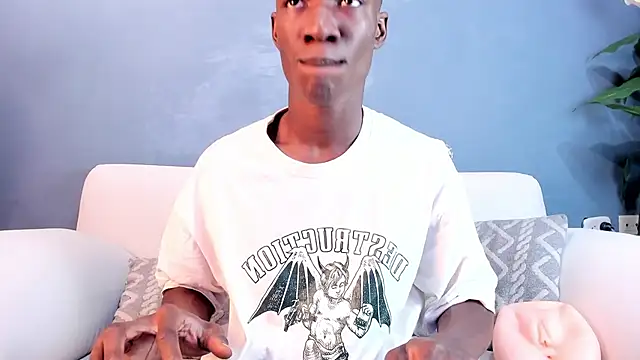 Snapshot of martin_killer chatting on January 2025 01:27:01 AM martin killer online show from January 2025 01:27:01 AM